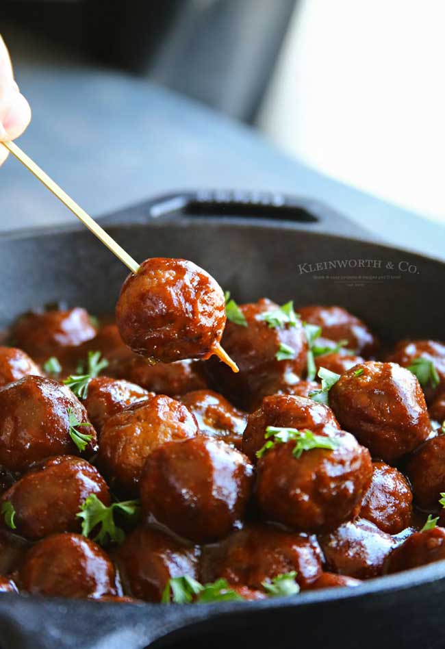 24 Meatball Recipes: Kicky BBQ Ale Meatballs