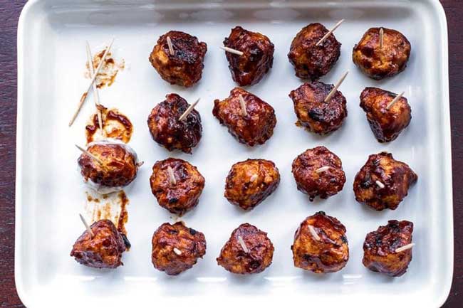 24 Meatball Recipes: Honey BBQ Chicken Meatballs