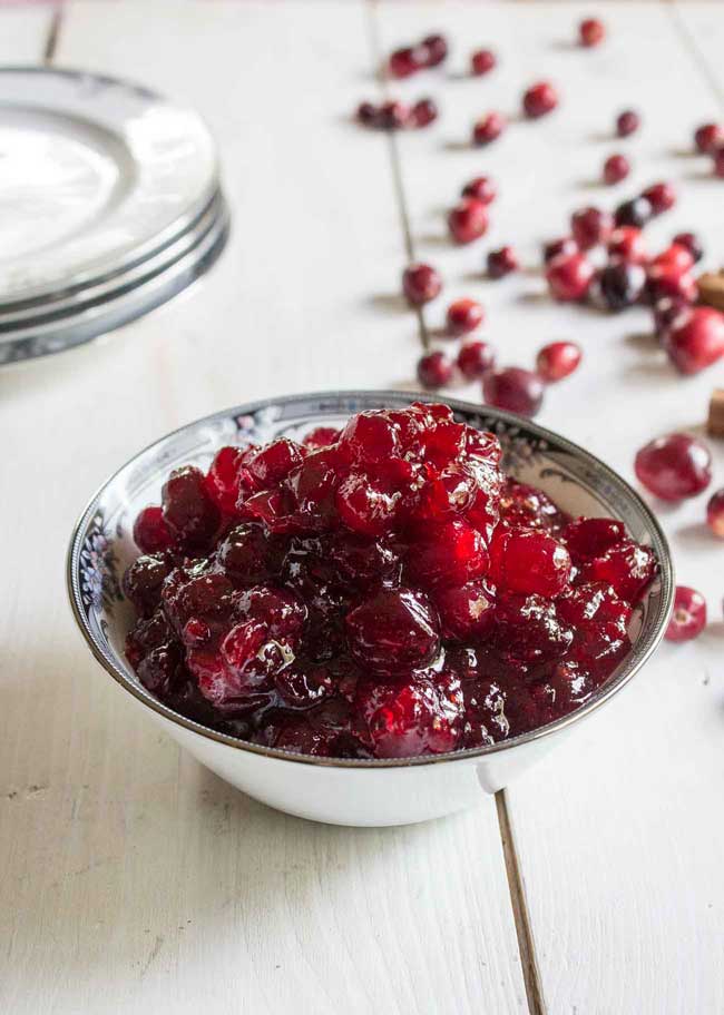 Easy Holiday Side Dishes: Whole Berry Cranberry Sauce