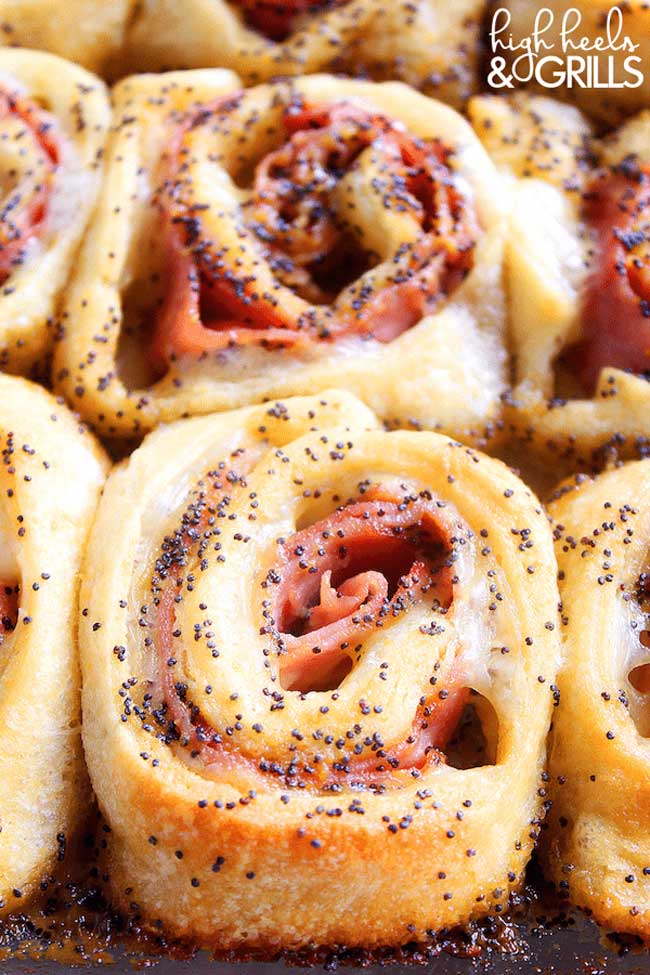 Ham and cheese crescent roll-ups