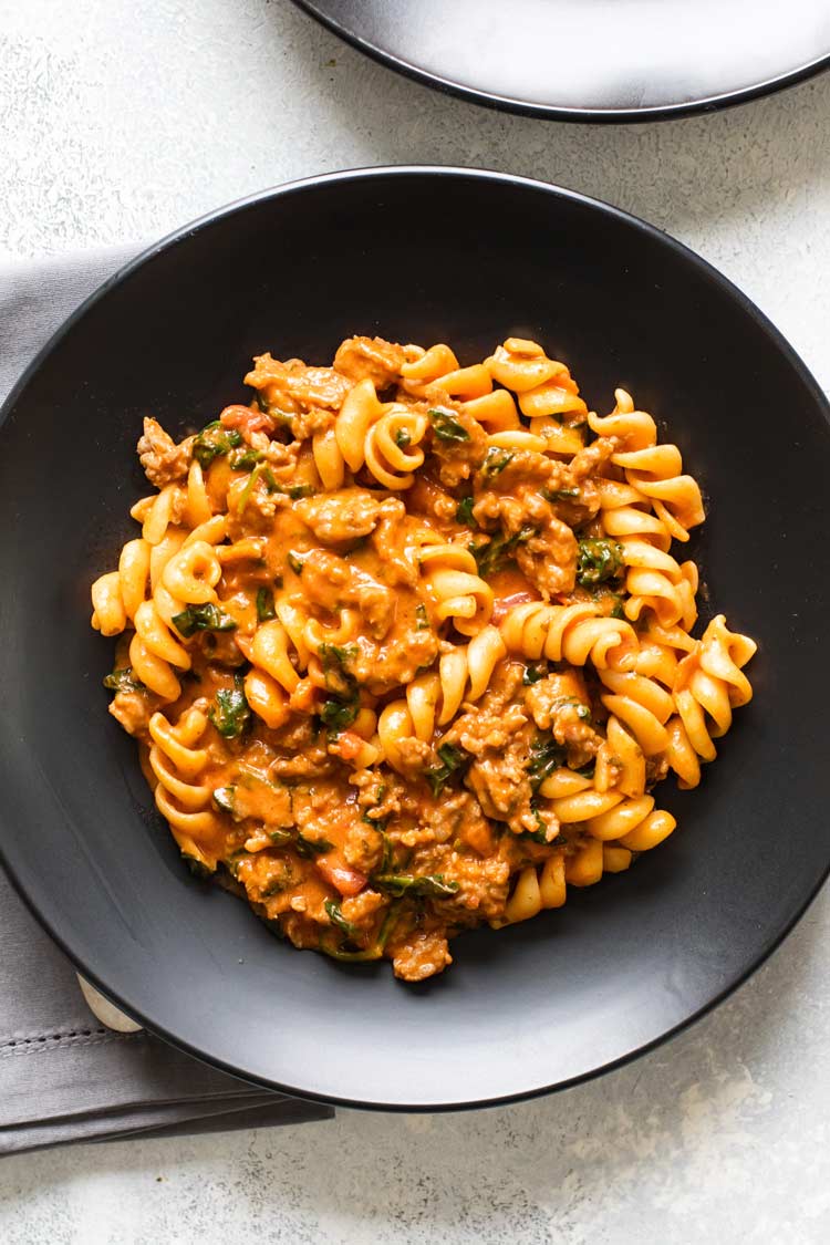 overhead photo of serving of pasta on a plate