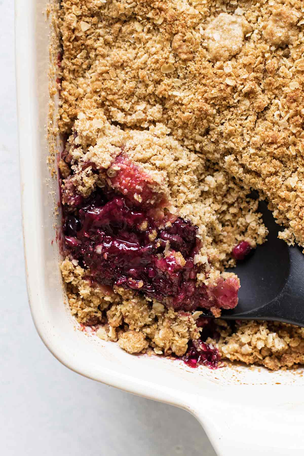 overhead photo of berry crumble