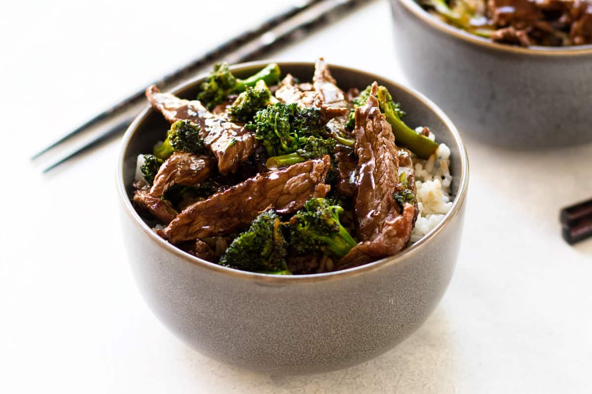 a serving of beef and broccoli