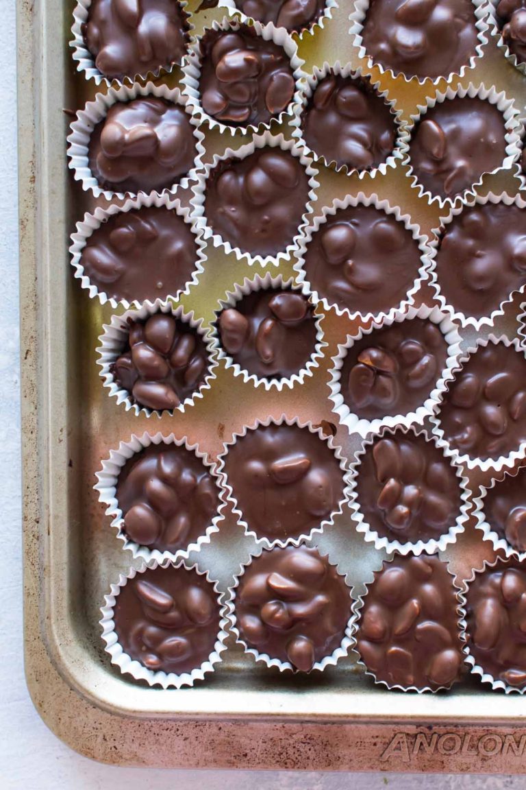 Dark Chocolate Peanut Clusters