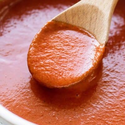 Easy Enchilada Sauce – Ready in 15 Minutes!
