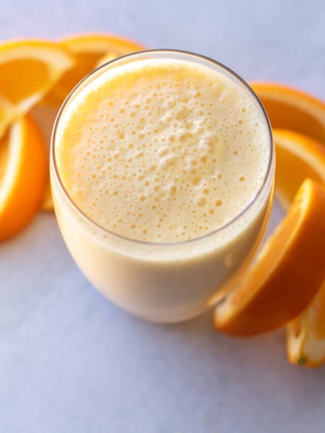 5-Minute Orange Smoothie Recipe