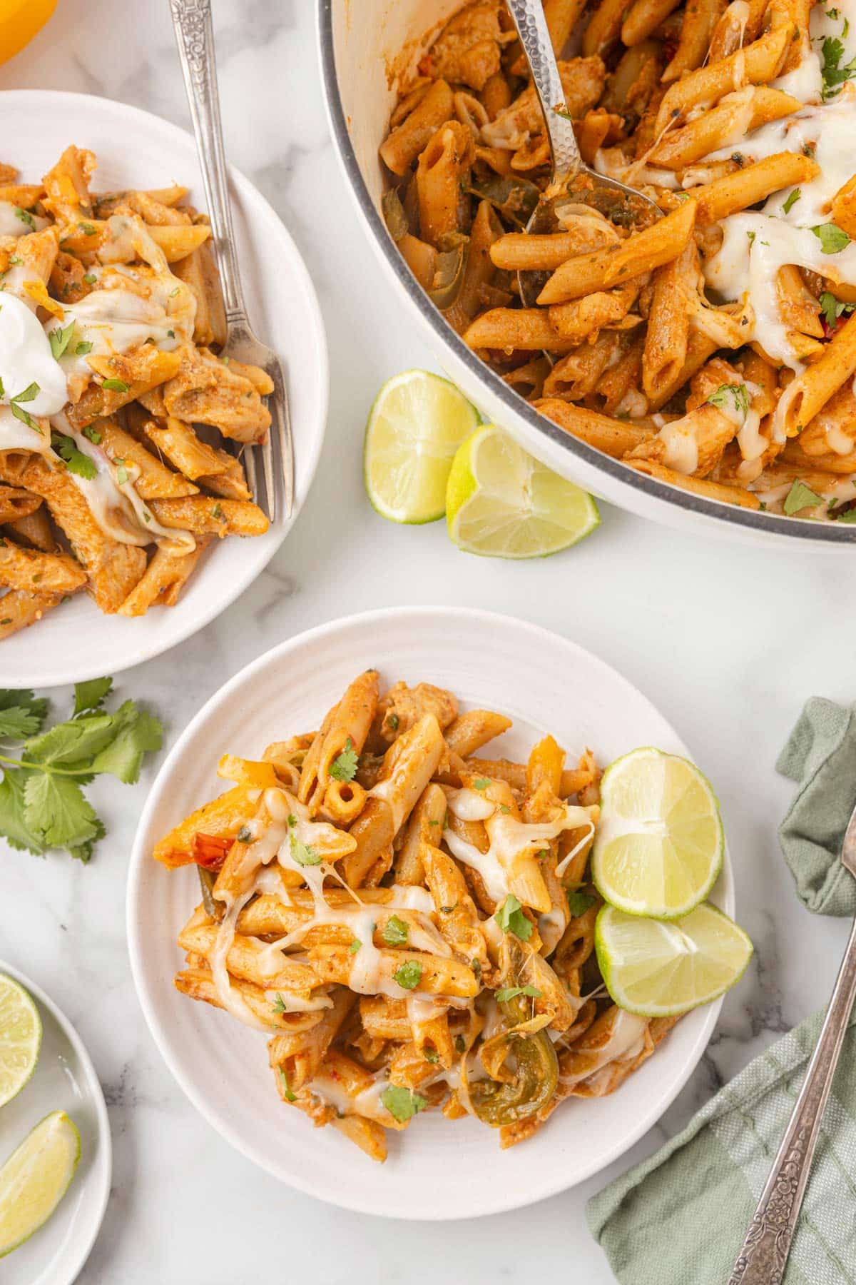 a serving of pasta on a plate.