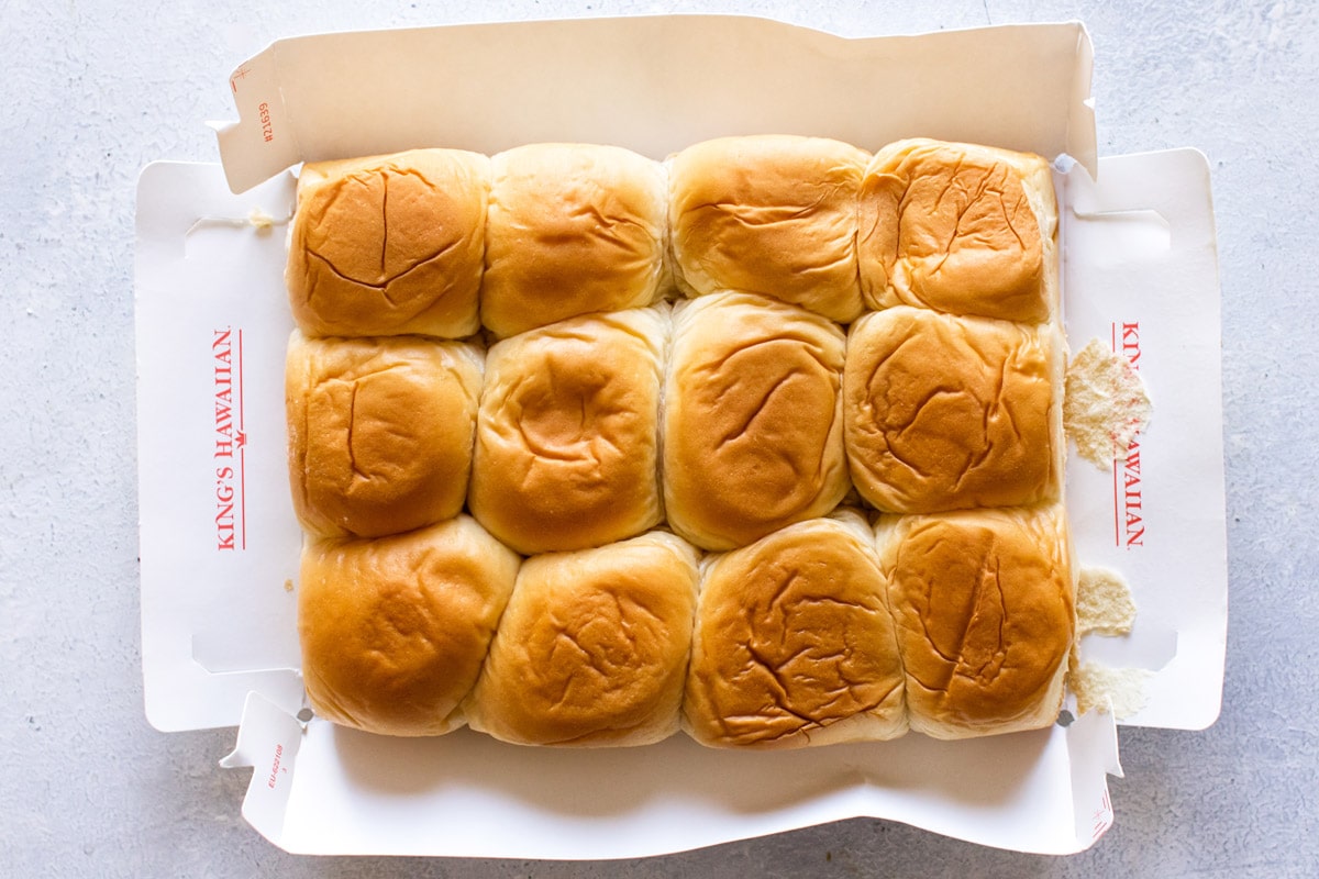 the hawaiian rolls.