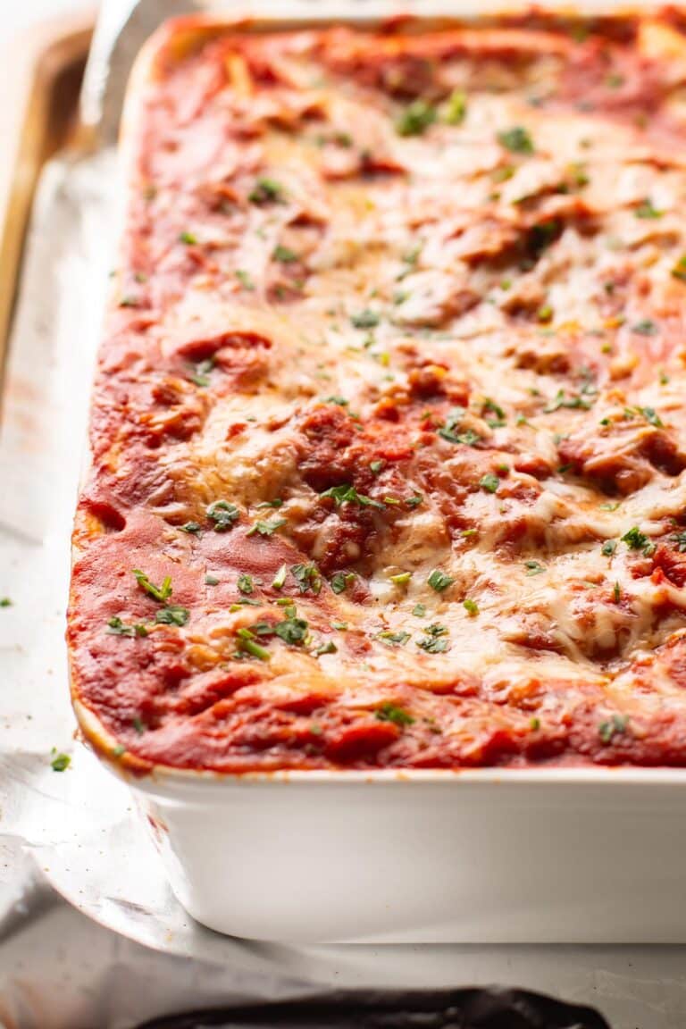 a pan of baked lasagna.